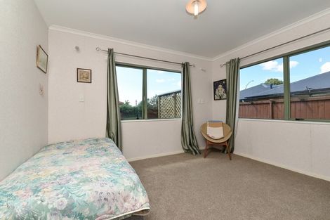 Photo of property in 8 Greenough Place, Rototuna, Hamilton, 3210