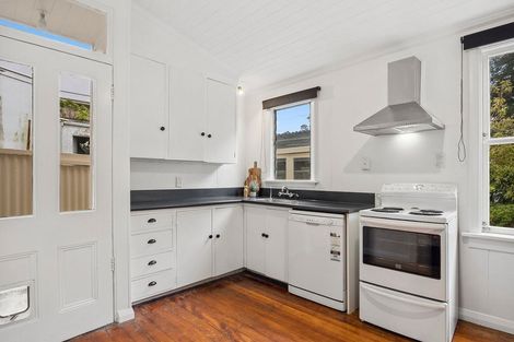 Photo of property in 23 Peel Street, Mornington, Dunedin, 9011