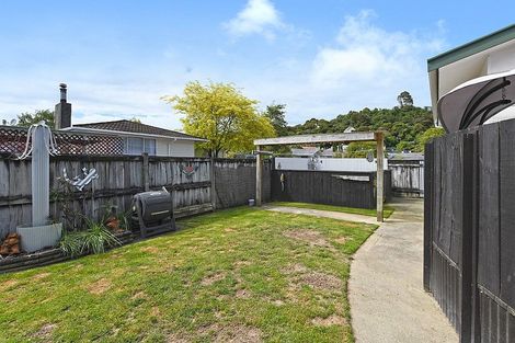 Photo of property in 55 Gemstone Drive, Birchville, Upper Hutt, 5018