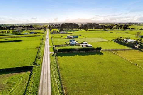 Photo of property in 84 Mawhitiwhiti Road, Normanby, Hawera, 4675