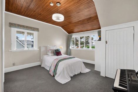 Photo of property in 207 Hurstmere Road, Takapuna, Auckland, 0622
