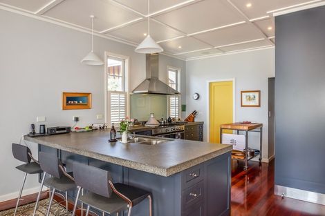 Photo of property in 117 Ladies Mile, Manly, Whangaparaoa, 0930