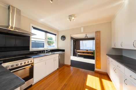 Photo of property in 7 Liverpool Street, Takaro, Palmerston North, 4412
