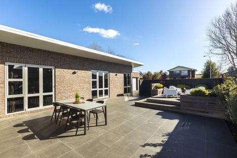 Photo of property in 6 Lodge Place, Ilam, Christchurch, 8041