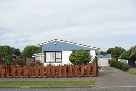 Photo of property in 49 Frensham Crescent, Woolston, Christchurch, 8062