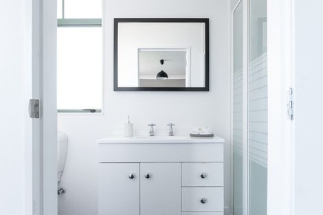 Photo of property in 52 Byron Street, Leamington, Cambridge, 3432