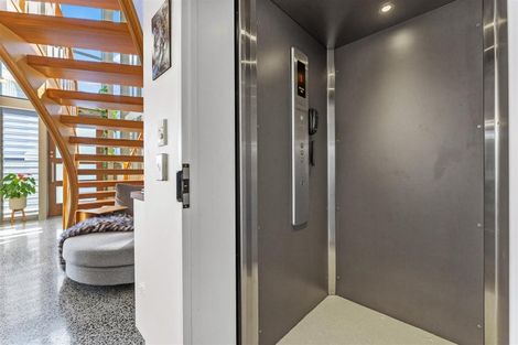 Photo of property in 135 Beach Road, Castor Bay, Auckland, 0620