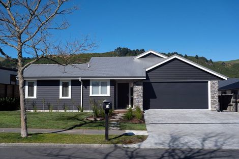 Photo of property in 1a Rogers Place, Kinloch, Taupo, 3377