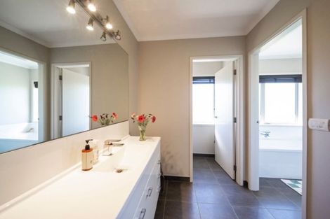 Photo of property in 313 Egmont Road, Hillsborough, New Plymouth, 4372