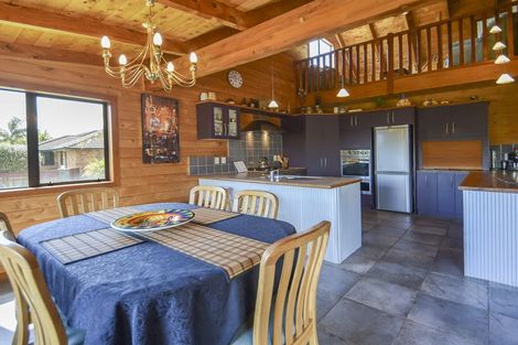 Photo of property in 20 Cashmere Way, Welcome Bay, Tauranga, 3112