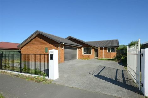 Photo of property in 169 Saint Johns Street, Bromley, Christchurch, 8062