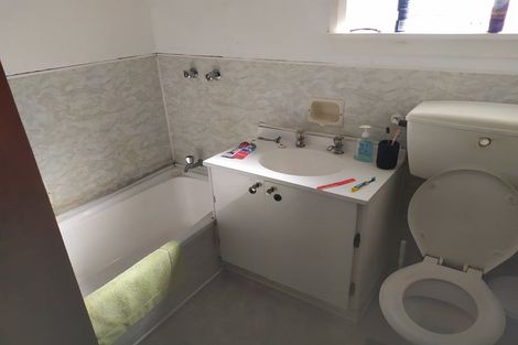 Photo of property in 266 Mangorei Road, Merrilands, New Plymouth, 4312