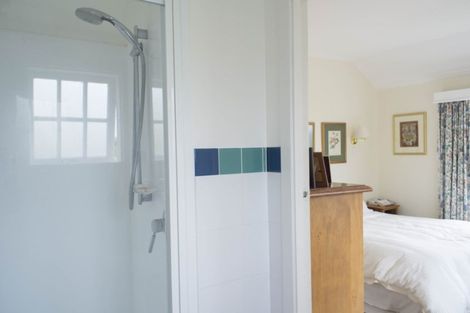 Photo of property in 40 Monaghan Avenue, Karori, Wellington, 6012