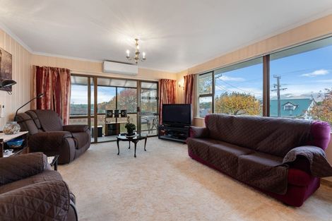 Photo of property in 25 Churchill Street, Levin, 5510