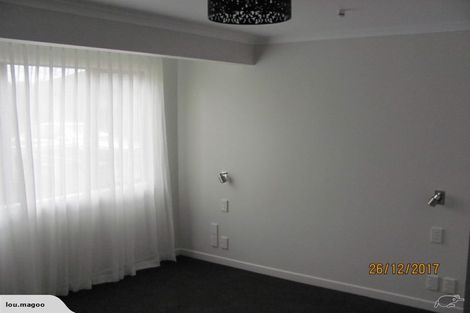 Photo of property in 12 Meadowvale Avenue, Forrest Hill, Auckland, 0620