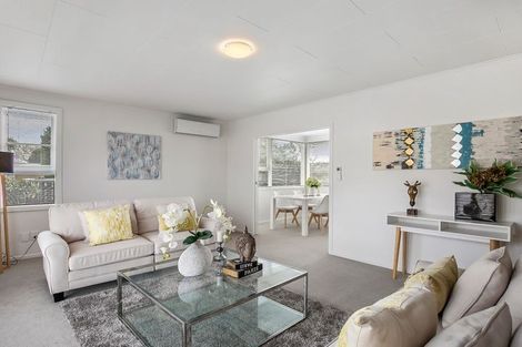 Photo of property in 2/30 Imrie Avenue, Mangere, Auckland, 2022