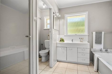 Photo of property in 1295 Coatesville-riverhead Highway, Kumeu, 0892