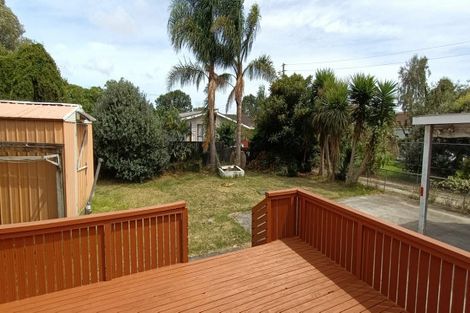 Photo of property in 2/265 Massey Road, Mangere East, Auckland, 2024