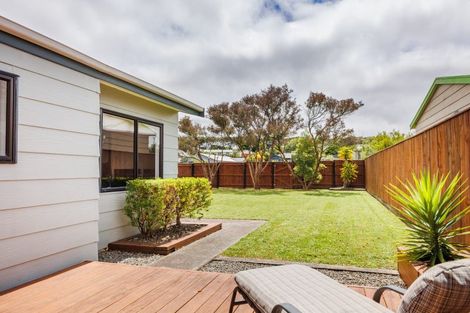Photo of property in 25 Mcleavey Drive, Kelvin Grove, Palmerston North, 4414