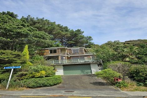 Photo of property in 141 Kahu Road, Paremata, Porirua, 5024