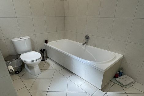 Photo of property in Construction House, 52/80 Kent Terrace, Mount Victoria, Wellington, 6011