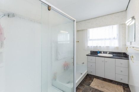 Photo of property in 19 Terry Crescent, Milson, Palmerston North, 4414