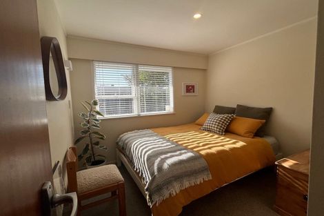 Photo of property in 1 Cardiff Road, Pakuranga, Auckland, 2010