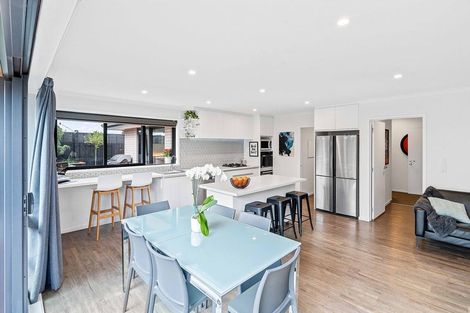 Photo of property in 34 Bradwell Crescent, Halswell, Christchurch, 8025