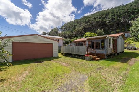 Photo of property in 141 Riria Kereopa Memorial Drive, Raglan, 3297