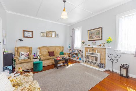 Photo of property in 97 Niblett Street, Whanganui, 4500
