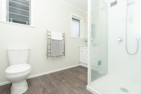 Photo of property in 1 Jennifer Place, Chartwell, Hamilton, 3210