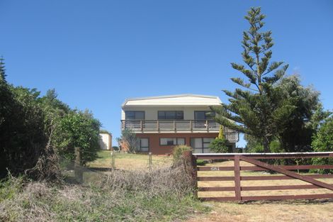 Photo of property in 683 Pukehina Parade, Pukehina, 3189