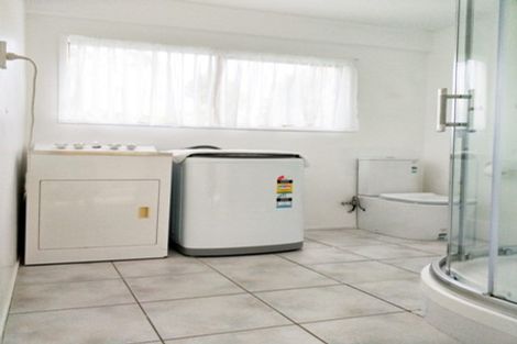 Photo of property in 1/17 Portobello Place, Torbay, Auckland, 0630