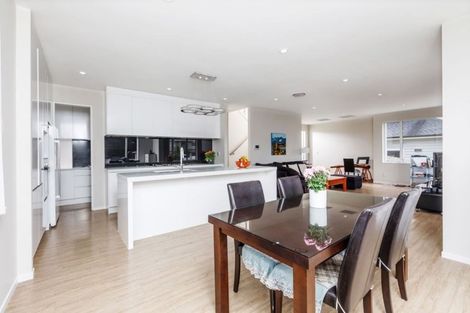 Photo of property in 45 Golden Morning Drive, Albany Heights, Auckland, 0632