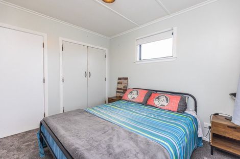 Photo of property in 74 Matai Street, Castlecliff, Whanganui, 4501