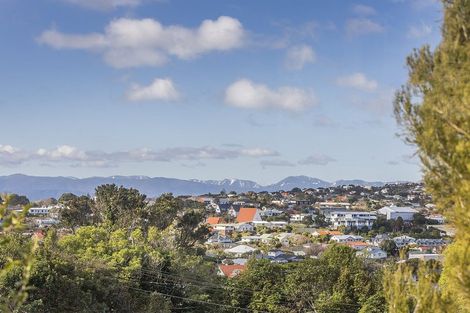 Photo of property in 69b Chamberlain Road, Karori, Wellington, 6012
