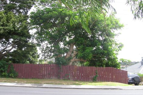 Photo of property in 106 Archers Road, Glenfield, Auckland, 0629