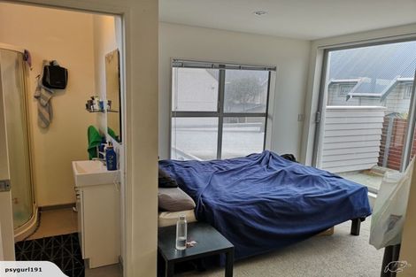 Photo of property in 2/63 Darlington Road, Miramar, Wellington, 6022