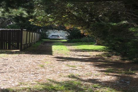 Photo of property in 15 Courtney Place, Pauanui, Hikuai, 3579