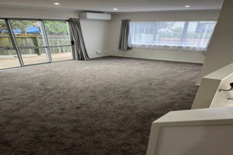 Photo of property in 60a Christmas Road, Manurewa, Auckland, 2102