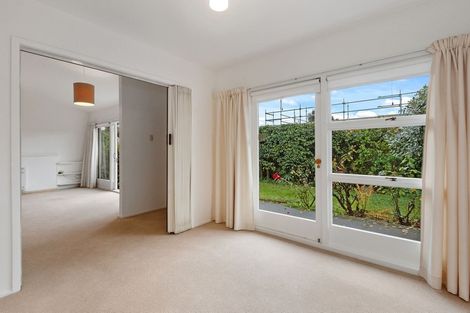 Photo of property in 2/55 Garreg Road, Bryndwr, Christchurch, 8052