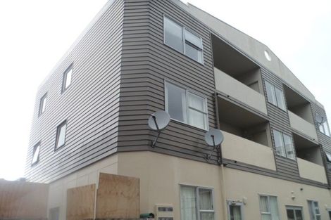 Photo of property in 4/27 Drummond Street, Mount Cook, Wellington, 6021