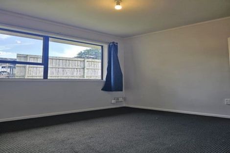 Photo of property in 33 Leaver Place, Weymouth, Auckland, 2103
