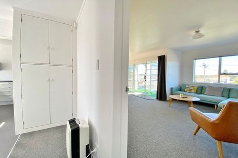 Photo of property in 1/11 Karaka Street, New Lynn, Auckland, 0600