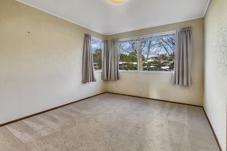Photo of property in 26 Ellice Road, Totara Vale, Auckland, 0629