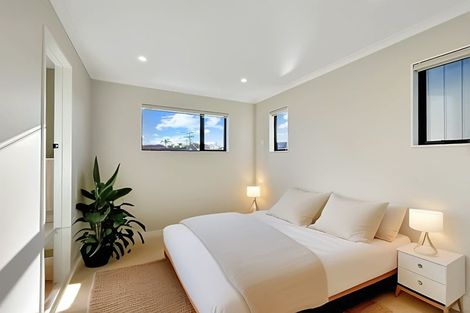 Photo of property in 38 Astoria Place, Northpark, Auckland, 2013