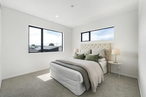 Photo of property in 121 Waituarua Drive, Takanini, Auckland, 2112