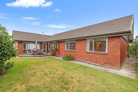 Photo of property in 11 Sutherland Crescent, Westbrook, Palmerston North, 4412