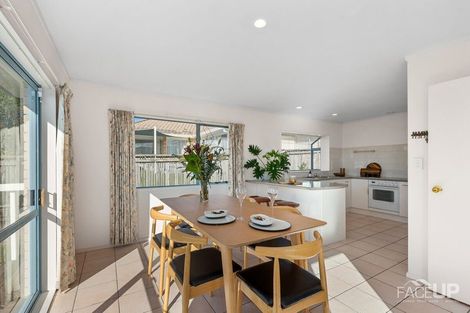 Photo of property in 1b Picasso Drive, West Harbour, Auckland, 0618