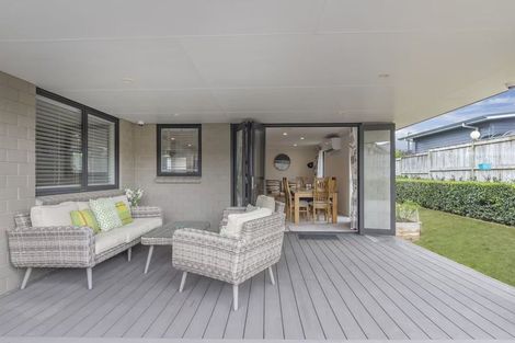 Photo of property in 138 Hillpark Drive, Pokeno, 2402